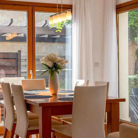 3 Bedroom Cardia With Private Pool, Aphrodite Hills 빌라 코우클리아