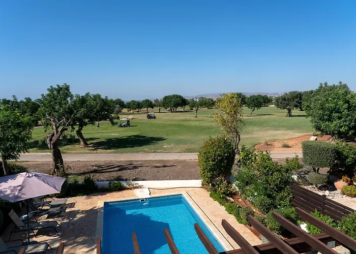 Vila 3 Bedroom Cardia With Private Pool, Aphrodite Hills *