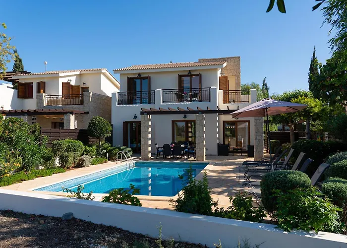 3 Bedroom Cardia With Private Pool, Aphrodite Hills