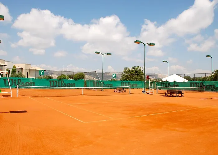 3 Bedroom Cardia With Private Pool, Aphrodite Hills * Kouklia