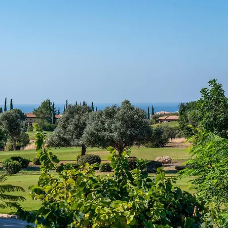 3 Bedroom Cardia With Private Pool, Aphrodite Hills