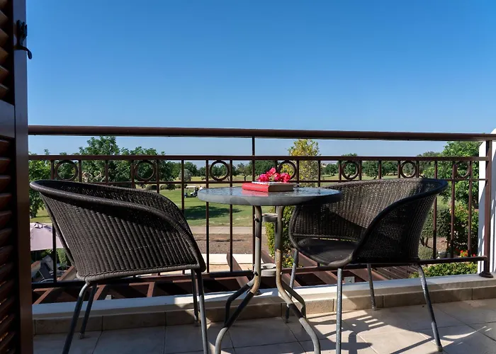 3 Bedroom Cardia With Private Pool, Aphrodite Hills *