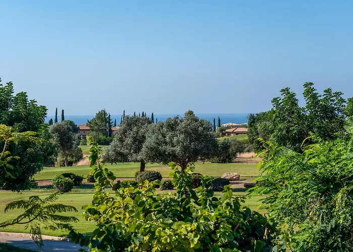 3 Bedroom Cardia With Private Pool, Aphrodite Hills