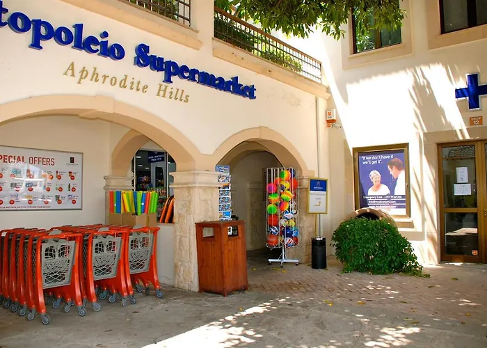 3 Bedroom Cardia With Private Pool, Aphrodite Hills